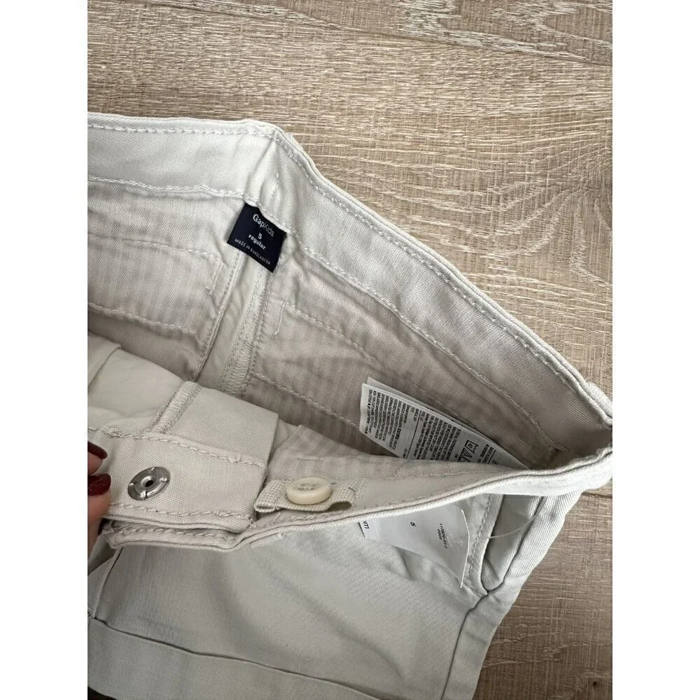 New Gap Cuffed Shorts
